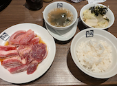 牛角 新宿大ガード店: とみさんさんの2026年05月31日の1枚目の投稿写真