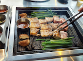 ヨプの黒豚屋 新大久保店: ハイリホーさんの2025年03月29日の3枚目の投稿写真