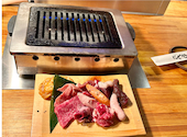 一人焼肉ジビエにくひろ三宮店: おまりぃさんの2024年08月22日の1枚目の投稿写真