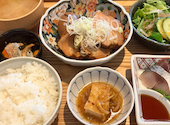 米と肴と とあ食堂: あーるさんの2026年08月04日の3枚目の投稿写真