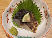 坐もつ焼き いしん 新宿大ガード店: Shigeさんの2024年10月22日の3枚目の投稿写真