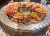炭火焼肉 明石魚の棚 肉焼屋: けさんの2024年12月08日の1枚目の投稿写真