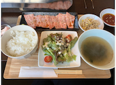 焼肉ひろせ: 猫の木さんの2026年05月11日の1枚目の投稿写真