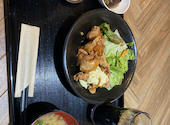 香川名物 骨付鳥 いろどりや 町田本店: ゆかりさんの2025年07月08日の1枚目の投稿写真