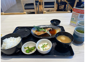 個室完備　豊洲市場　さかな酒場　魚星　海老名東口店: りぼんチャンさんの2026年05月の1枚目の投稿写真