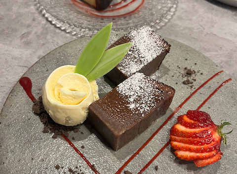 French Wine Bar UN 心斎橋: すかいさんの2026年04月04日の3枚目の投稿写真