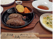 炭火粗挽きハンバーグ 黒牛セブン7: neoさんの2026年06月29日の1枚目の投稿写真