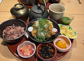 地下食堂 mogura: mさんの2026年04月10日の2枚目の投稿写真