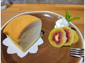flower&cafe あっとほーむ: ビル・ゲイツ子さんの2024年05月07日の1枚目の投稿写真