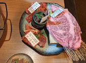 かむら精肉店 近鉄奈良店: さらわーるどさんの2025年12月11日の2枚目の投稿写真