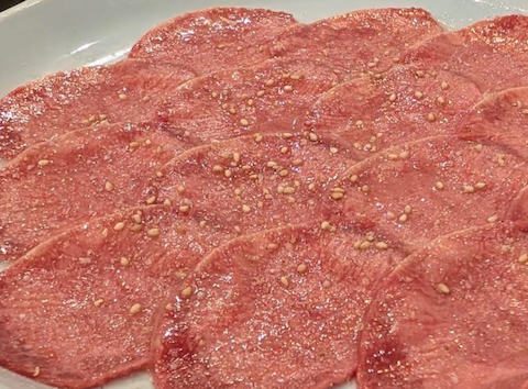 もみだれ焼肉獅子楼: よろずやさんの2026年04月03日の1枚目の投稿写真