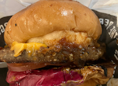 J.S. BURGERS CAFE ららぽーと海老名店: もつさんの2026年05月01日の1枚目の投稿写真