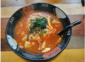 トマトラーメン 辛めん 三味 天神大名中心店: たこやきマントマンさんの2025年12月26日の1枚目の投稿写真
