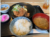 香川名物 骨付鳥 いろどりや 町田本店: あくび姫さんの2023年03月31日の1枚目の投稿写真