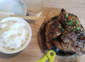 炭と酒 肉魔人: サーさんさんの2026年05月11日の1枚目の投稿写真