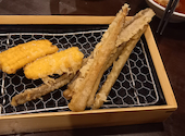 鮮魚の桶盛りと創作天ぷら 天しゃり 今池: タカシさんの2025年08月17日の2枚目の投稿写真