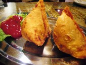 サモサ（￥４８０）