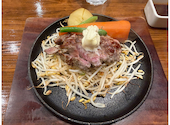 ステーキ&ハンバーグ ロッキーステーキ: ぱぱぱさんの2025年11月15日の1枚目の投稿写真