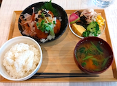 No 13 cafe サーティーンカフェ: みさんの2026年05月09日の1枚目の投稿写真