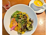 Healthy Cafe. 白ごまと黒ごま: らとさんの2026年04月06日の2枚目の投稿写真