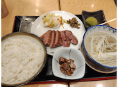 牛たん炭焼 利久 エソラ池袋店: はなちゃんのみそ汁さんの2026年05月22日の1枚目の投稿写真