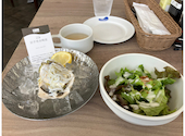 キンカウーカ グリル&オイスターバー 横浜ベイクォーター店: やすさんの2026年06月03日の1枚目の投稿写真
