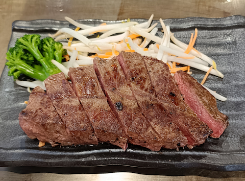 メガインディアンズ ステーキハウス 多治見店: どらさんの2026年04月01日の1枚目の投稿写真