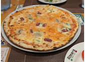 自家製生パスタと石窯焼ピッツァ Romaria ロマーリア: ゆきさんの2025年10月13日の3枚目の投稿写真