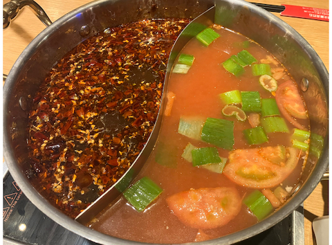 眞巴石 シンバセイ 薬膳火鍋 しゃぶしゃぶ  渋谷店: うめさんの2025年12月02日の1枚目の投稿写真