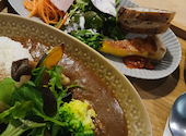 Healthy Cafe. 白ごまと黒ごま: たろさんの2026年04月の1枚目の投稿写真