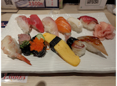 元祖ぶっち切り寿司　魚心　梅田店: たけさんの2026年04月の1枚目の投稿写真