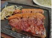 べこ六 ステーキ ミートインパクト: あっちゃんさんの2025年09月04日の2枚目の投稿写真