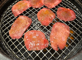 元町de焼肉 DOURAKU ドウラク: せりのすさんの2025年10月11日の2枚目の投稿写真