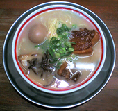 九州じゃんがららあめん 日本橋店: illust-glassさんの2007年08月09日の1枚目の投稿写真