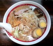 千石自慢ラーメン 鶯谷店: illust-glassさんの2007年07月18日の1枚目の投稿写真