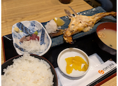 マグロ専門居酒屋 とろ屋 銀座インズ店: ninewisteriaさんの2026年06月21日の1枚目の投稿写真