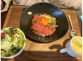 カフェバール poco a poco: おはるさんさんの2023年12月03日の1枚目の投稿写真