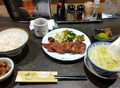 牛たん炭焼 利久 西口本店: すなＰさんの2025年02月21日の1枚目の投稿写真