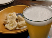 黒毛和牛と直輸入ベルギークラフトビール　デリリウムカフェ トーキョー　虎ノ門: やまぴーさんの2026年04月の1枚目の投稿写真