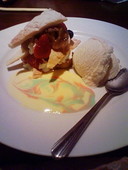 バナナとイチゴのミルフィーユ