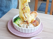 ラプチフロマージェリー 小さなチーズの店: マカロンさんの2026年06月14日の1枚目の投稿写真