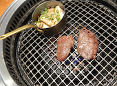 元町de焼肉 DOURAKU ドウラク: りんご飴さんの2025年04月24日の3枚目の投稿写真