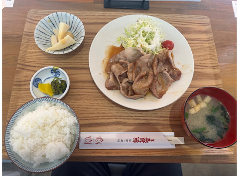 定食と喫茶ボルドー: ポノさんの2026年04月13日の1枚目の投稿写真