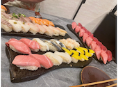 南越谷 寿司WORKS: トミーさんの2024年04月22日の2枚目の投稿写真