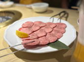 焼肉家 やきにくや セパラン: くじらさんの2023年05月27日の2枚目の投稿写真