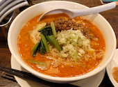 羽根つき焼小龍包 鼎's Din's ディンズ 堺筋本町店: そこそこゴルファーさんの2026年07月01日の2枚目の投稿写真