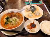 羽根つき焼小龍包 鼎's Din's ディンズ 堺筋本町店: そこそこゴルファーさんの2026年07月01日の3枚目の投稿写真