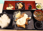 旬魚とおいしいお酒 やまのや市場: そこそこゴルファーさんの2026年05月01日の1枚目の投稿写真