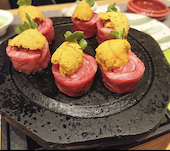 名物のうに巻き