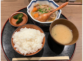 もつと海鮮　焼き鳥にの　札幌駅北口西店【昼飲み×喫煙】: なっちさんの2026年07月04日の1枚目の投稿写真